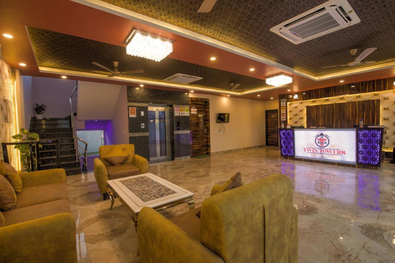 Bed and Breakfast Twin Towers Greater Noida Exteriér fotografie