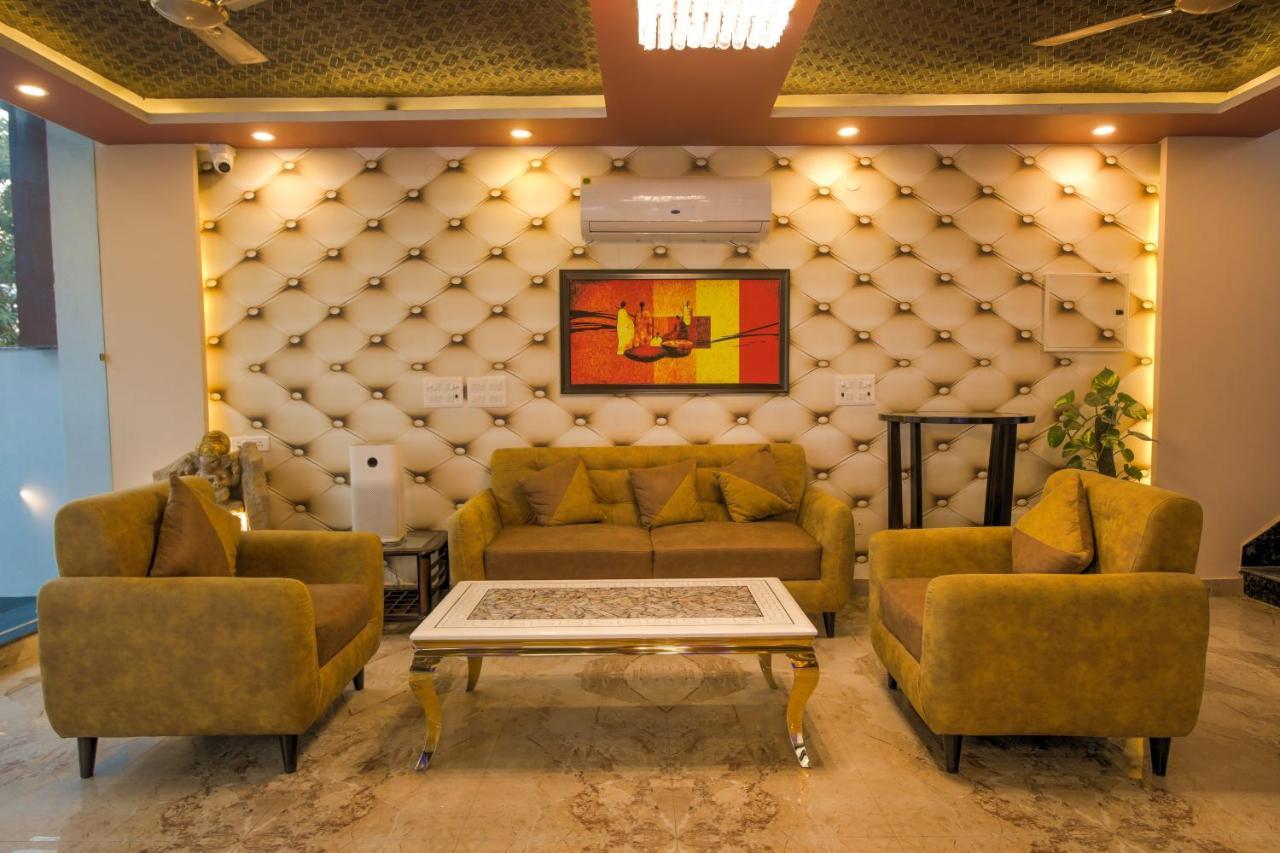 Bed and Breakfast Twin Towers Greater Noida Exteriér fotografie